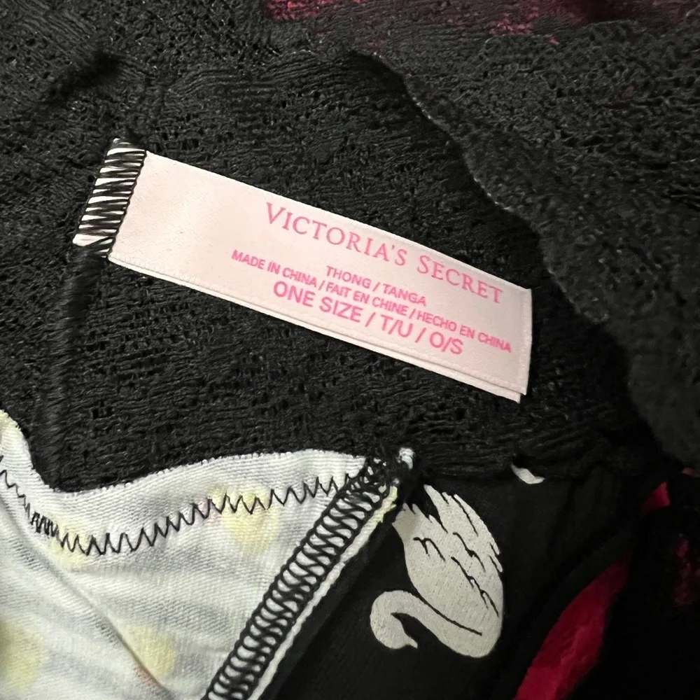 NWT Victoria’s Secret Striped Chick Peeps Lace Trim Cotton Thong Panties VS O/S - Picture 4 of 4